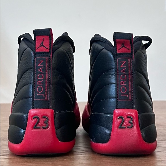 Jordan Retro 12 size 5Y /women’s 6.5 - Picture 4 of 16